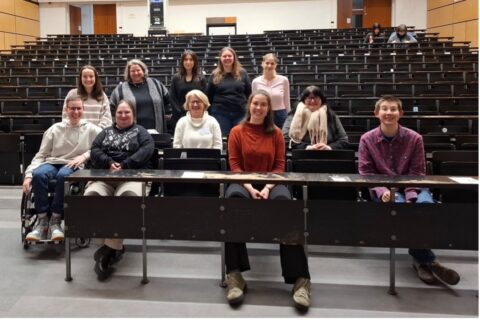 Symbolbild zum Artikel. Der Link öffnet das Bild in einer großen Anzeige.