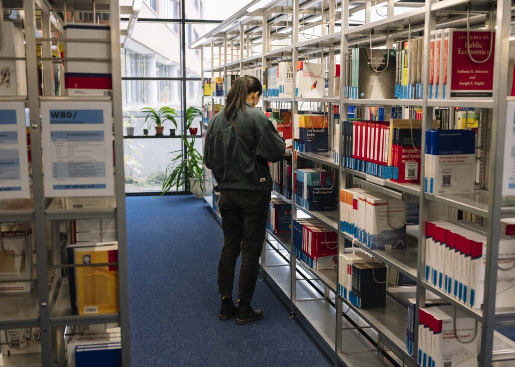 Infoportal Literaturrecherche